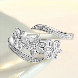 Silver White Sapphire Diamond Open Flower Ring